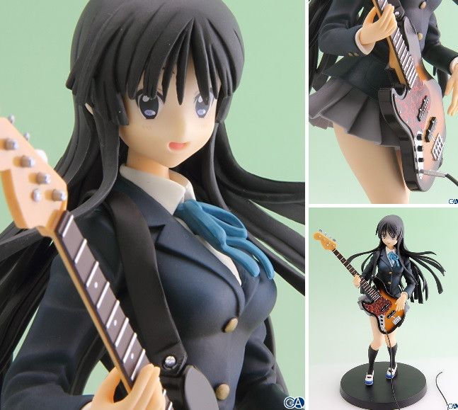 PVC Akiyama Mio - K-ON! (22cm)