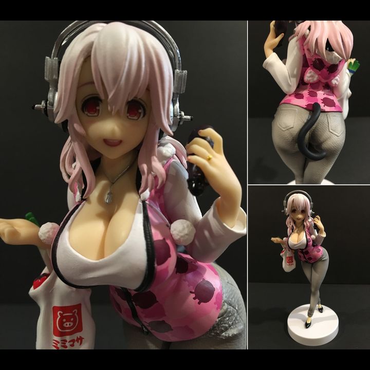 PVC Sonico - Anniversary Pink Ver. (19cm)