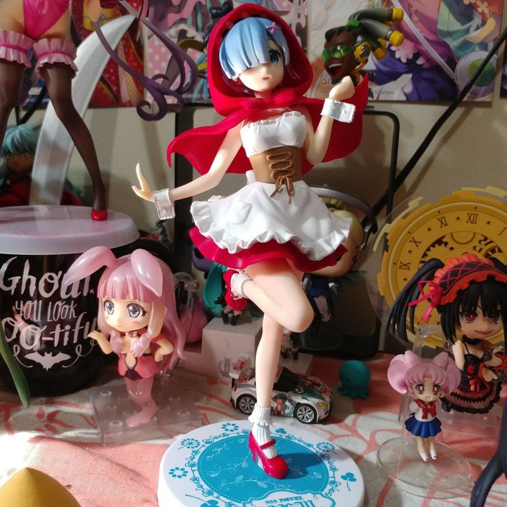 PVC Super Special Figure Rem - Red Hood Ver. (21cm)