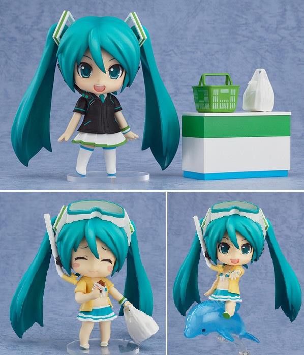 Nendoroid Hatsune Miku 2013 Summer ver. & Family Mart Ver.