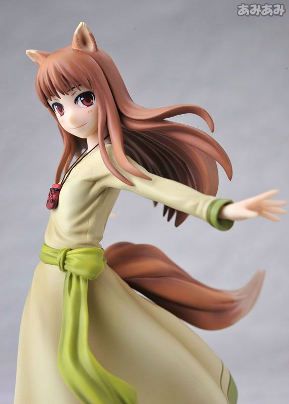 PVC Figure 1/8 Holo - Spice and Wolf (Re-Release)
