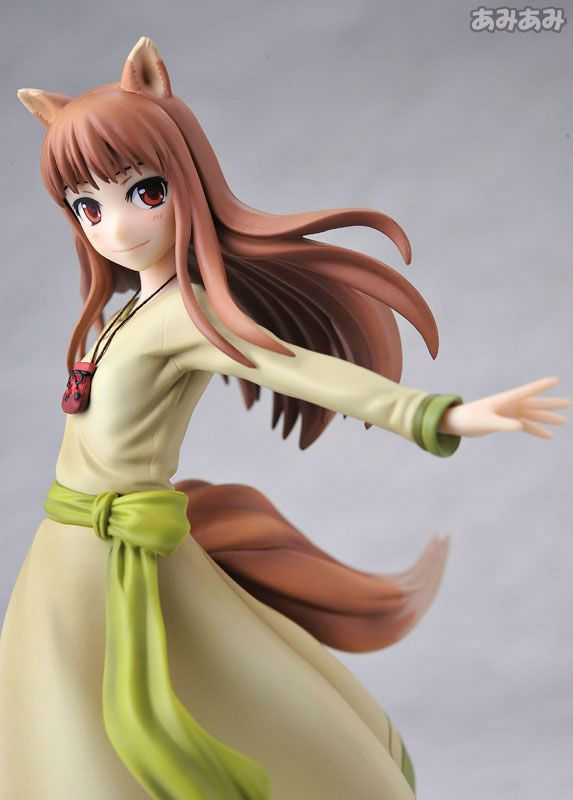 PVC Figure 1/8 Holo - Spice and Wolf (Re-Release)