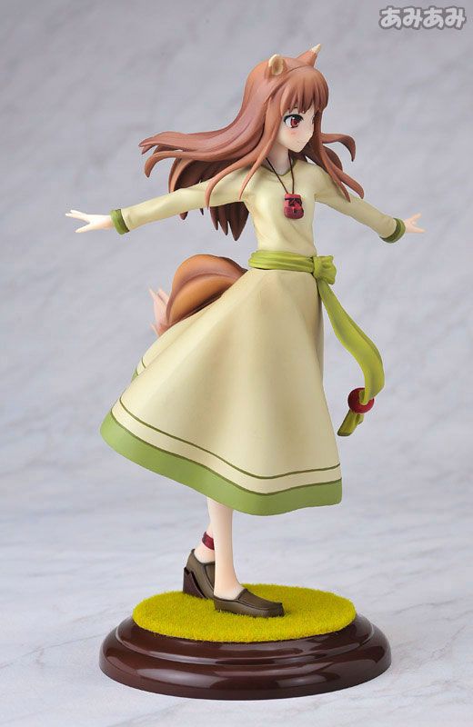 PVC Figure 1/8 Holo - Spice and Wolf (Re-Release)