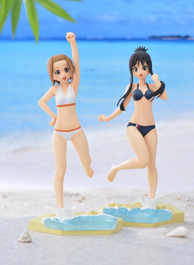 Premium Figure Ritsu Swimsuit