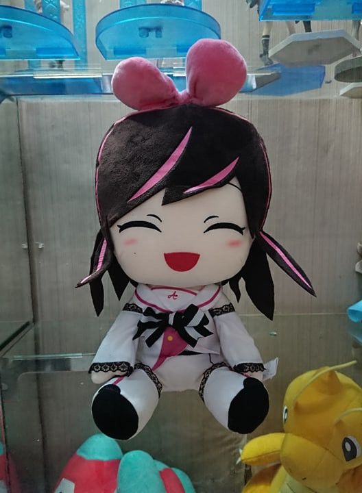 Kizuna Ai Big Plush B Smile (30cm)