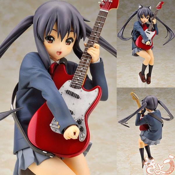 PVC 1/8 Nakano Azusa - K-ON!