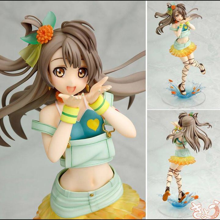 PVC 1/8 Minami Kotori -  Swimsuit ver. 