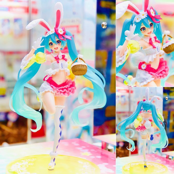PVC Figure Hatsune Miku - 2nd Season Spring Ver. (18cm)