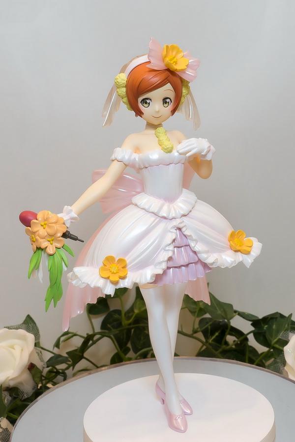 PVC Hoshizora Rin - Love Wing Bell (17cm)