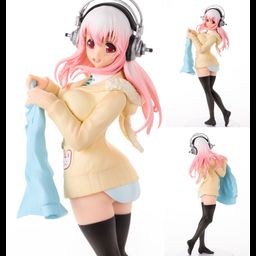 PVC Super Sonico - Changing Clothes Ver. (20cm)