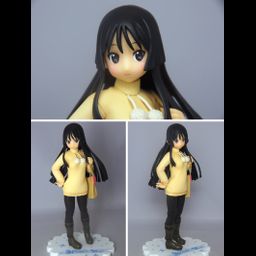 PVC Ichiban Kuji Premium Akiyama Mio - K-ON Movie Ver. (16cm)