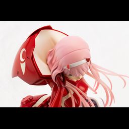 PVC Figure 1/7 Zero Two - DARLING in the FRANXX (Re-Release)