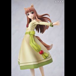 PVC Figure 1/8 Holo - Spice and Wolf (Re-Release)