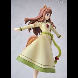 PVC Figure 1/8 Holo - Spice and Wolf (Re-Release)