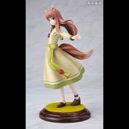 PVC Figure 1/8 Holo - Spice and Wolf (Re-Release)