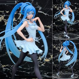 PVC Figure 1/8 Takao - Aoki Hagane No Arpeggio