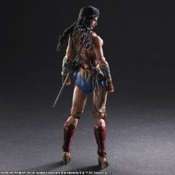 Play Arts Kai Wonder Woman
